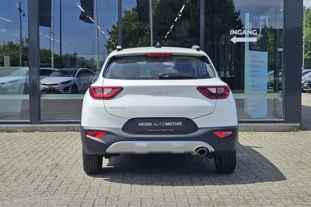 Kia Stonic (2025) thumbnail 5