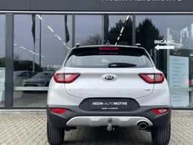 Kia Stonic (2019) thumbnail 7