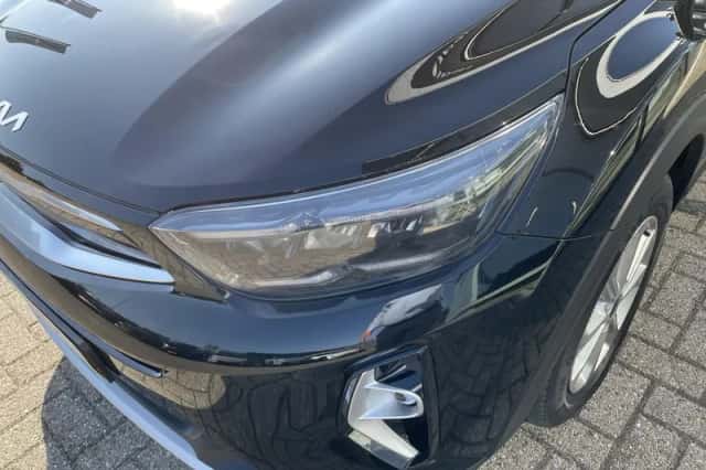 Kia Stonic (2023) thumbnail 5