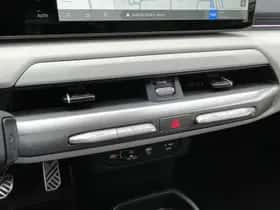 Kia EV4 (2025) thumbnail 10