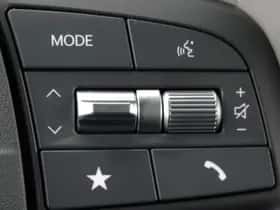 Kia EV6 (2025) thumbnail 15