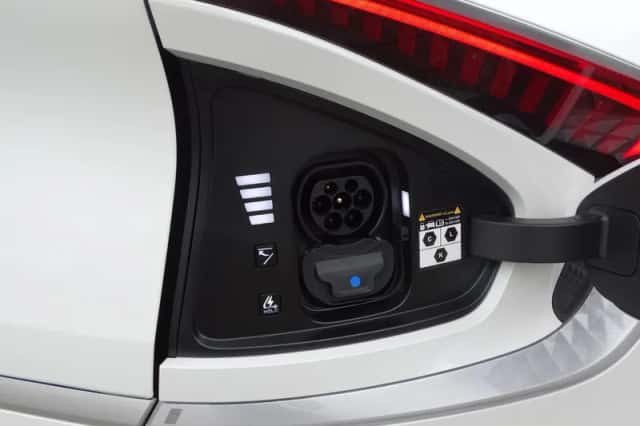 Kia EV6 (2025) thumbnail 4