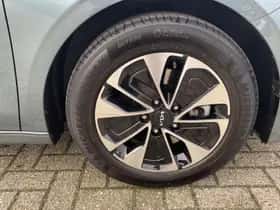 Kia Ceed (2025) thumbnail 5