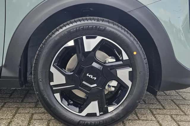 Kia Stonic (2026) thumbnail 5