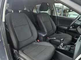 Kia Rio (2023) thumbnail 22
