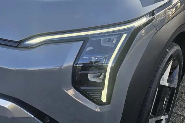 Kia EV3 (2025) thumbnail 4