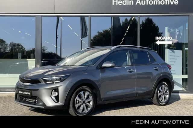 Kia Stonic (2025) thumbnail 1
