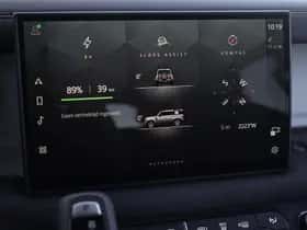 Land Rover Defender (2025) thumbnail 23