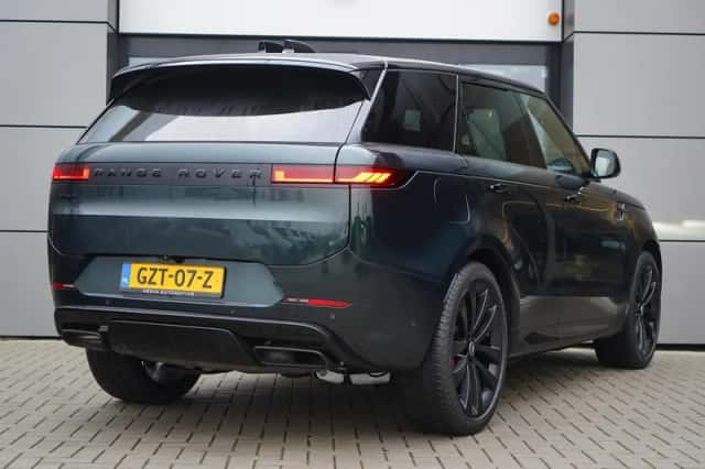 Land Rover Range Rover Sport (2025) thumbnail 2