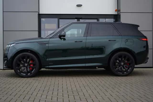 Land Rover Range Rover Sport (2025) thumbnail 4
