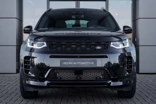 Land Rover Discovery Sport (2026) thumbnail 2