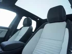 Land Rover Discovery Sport (2026) thumbnail 17