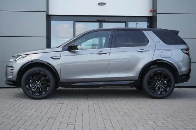 Land Rover Discovery Sport (2025) thumbnail 3