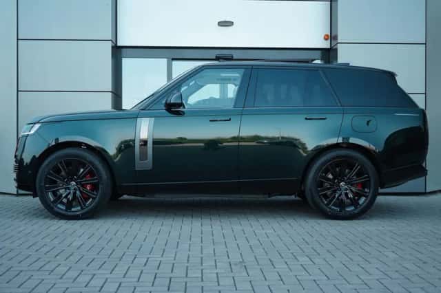 Land Rover Range Rover (2025) thumbnail 3