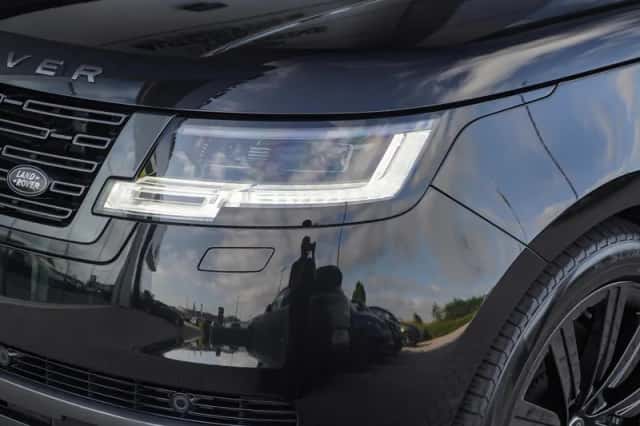Land Rover Range Rover (2024) thumbnail 4