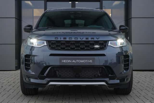 Land Rover Discovery Sport (2026) thumbnail 2