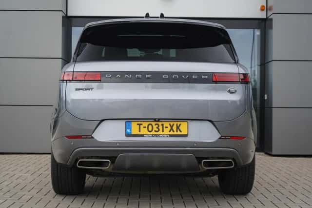 Land Rover Range Rover Sport (2023) thumbnail 5