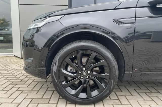 Land Rover Discovery Sport (2021) thumbnail 4