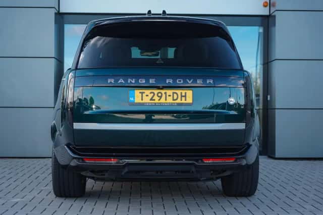 Land Rover Range Rover (2023) thumbnail 5