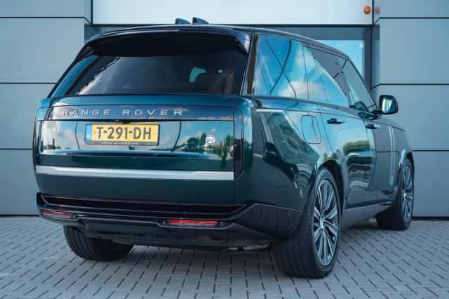Land Rover Range Rover (2023) thumbnail 6