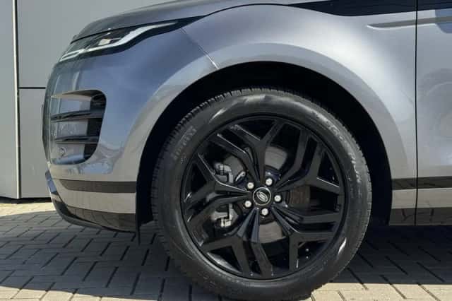 Land Rover Range Rover Evoque (2023) thumbnail 4