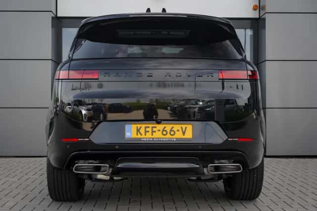 Land Rover Range Rover Sport (2026) thumbnail 5