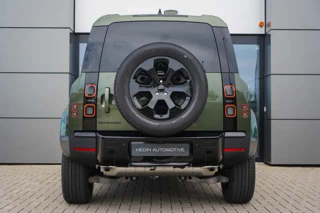 Land Rover Defender (2026) thumbnail 5