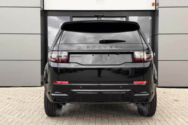 Land Rover Discovery Sport (2026) thumbnail 6