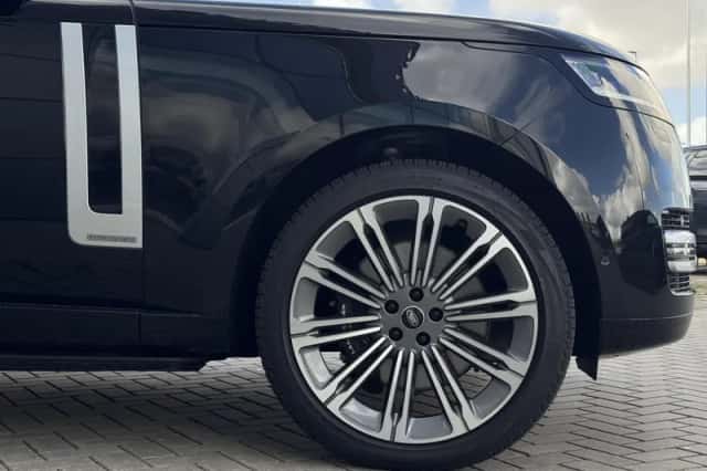 Land Rover Range Rover (2026) thumbnail 4