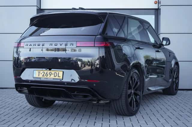 Land Rover Range Rover Sport (2023) thumbnail 6