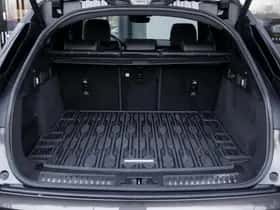 Land Rover Range Rover Velar (2023) thumbnail 10
