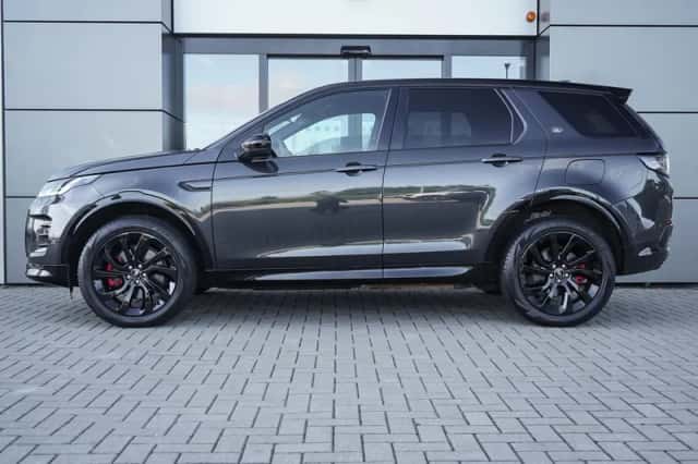Land Rover Discovery Sport (2024) thumbnail 3