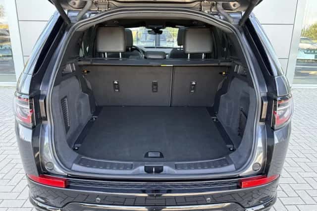 Land Rover Discovery Sport (2024) thumbnail 4