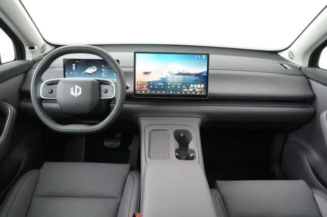 Leapmotor C10 (2026) thumbnail 3