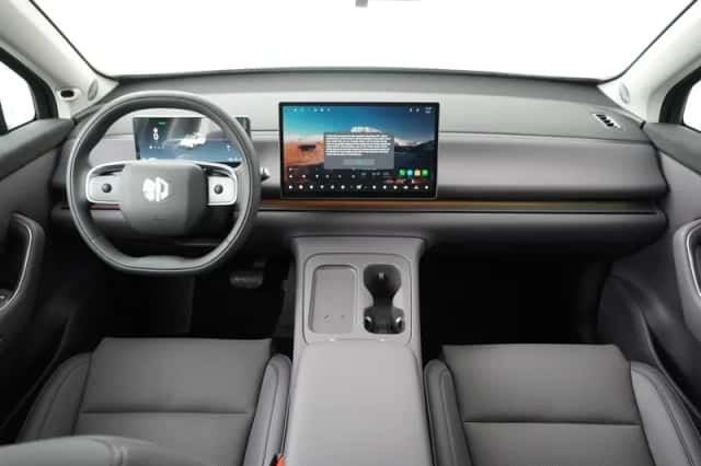Leapmotor C10 (2026) thumbnail 3