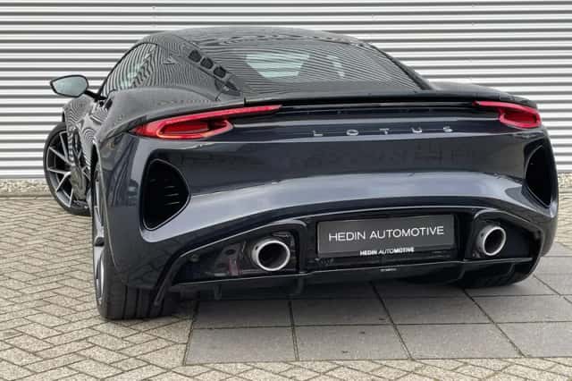 Lotus Emira (2024) thumbnail 2