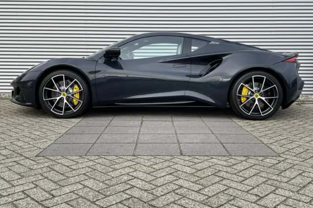 Lotus Emira (2024) thumbnail 6