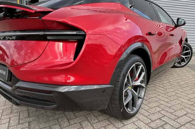 Lotus Eletre (2024) thumbnail 2