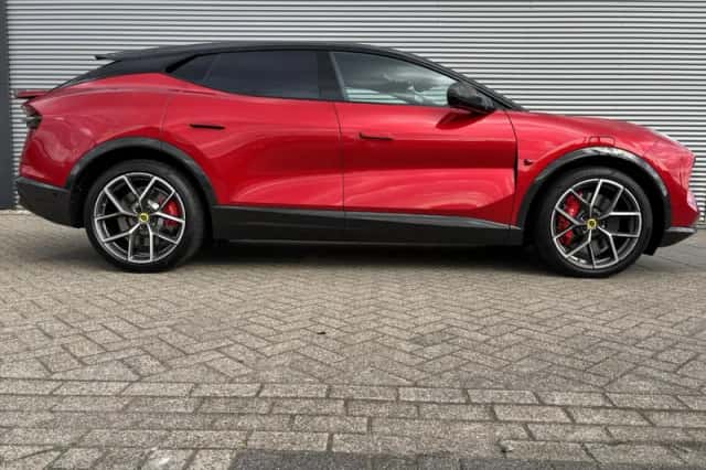 Lotus Eletre (2024) thumbnail 33
