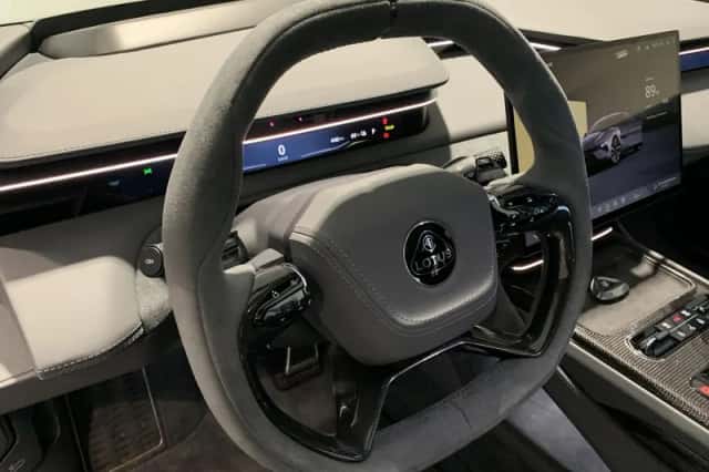 Lotus Emeya (2025) thumbnail 14