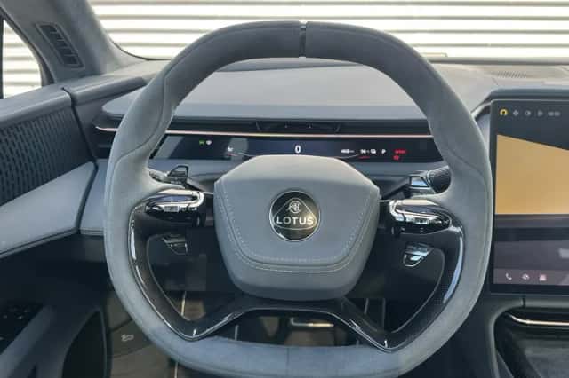 Lotus Emeya (2025) thumbnail 50