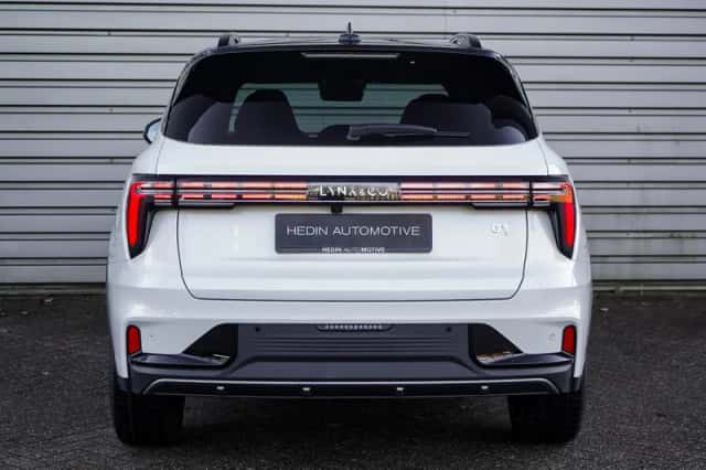 Lynk & Co 01 (2026) thumbnail 4