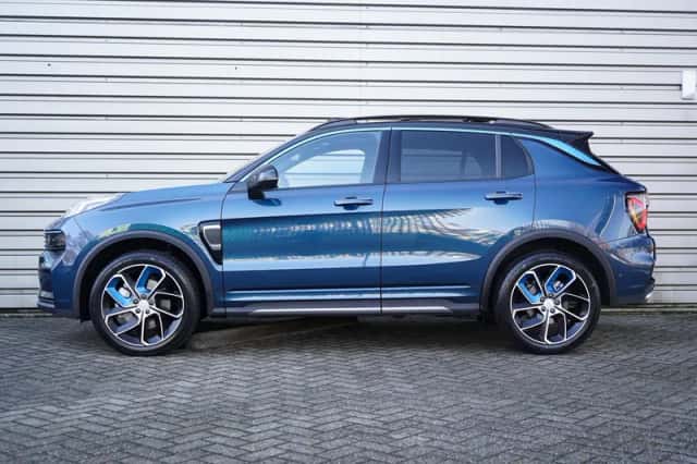 Lynk & Co 01 (2025) thumbnail 2