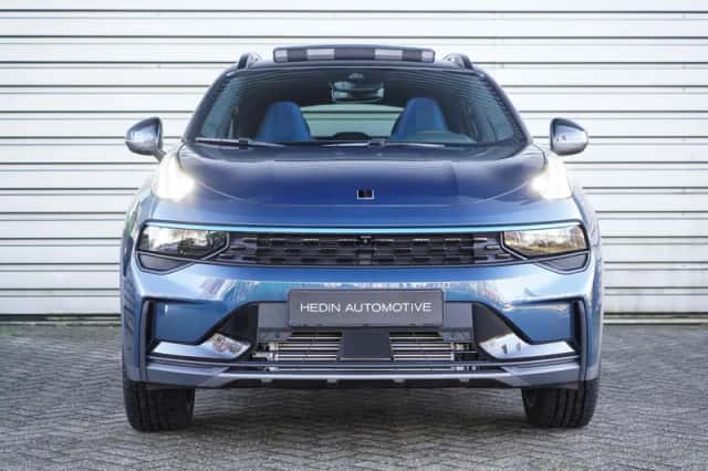 Lynk & Co 01 (2025) thumbnail 4