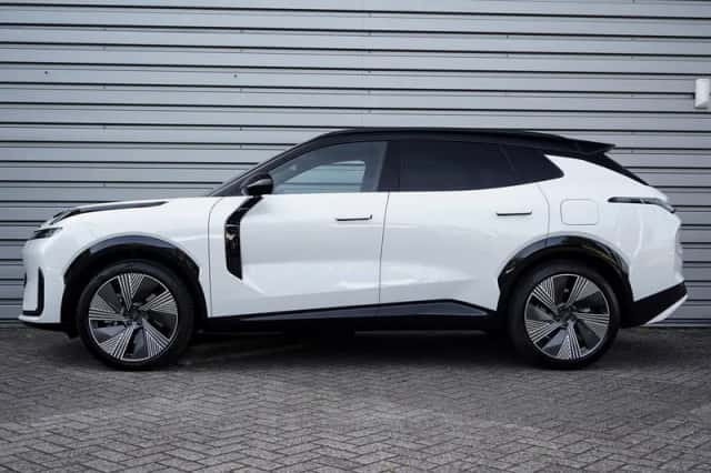 Lynk & Co 08 (2026) thumbnail 3