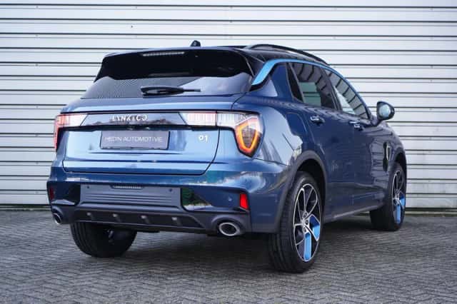 Lynk & Co 01 (2025) thumbnail 3