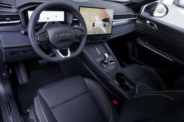 Lynk & Co 01 (2026) thumbnail 11
