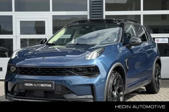 Lynk & Co 01 (2022) thumbnail 1
