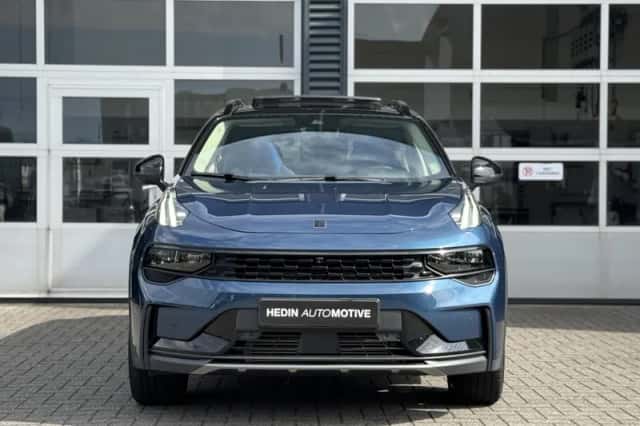 Lynk & Co 01 (2022) thumbnail 2