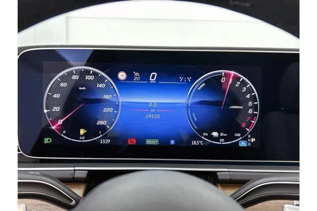 Mercedes-Benz GLE (2024) thumbnail 11